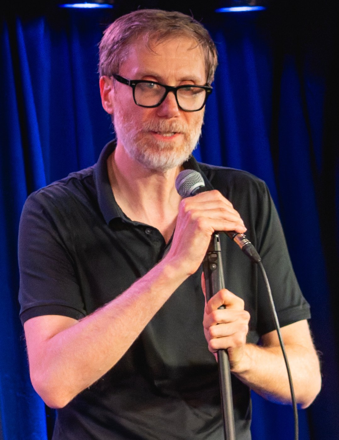 Stephen Merchant — TV Flash editorial portrait