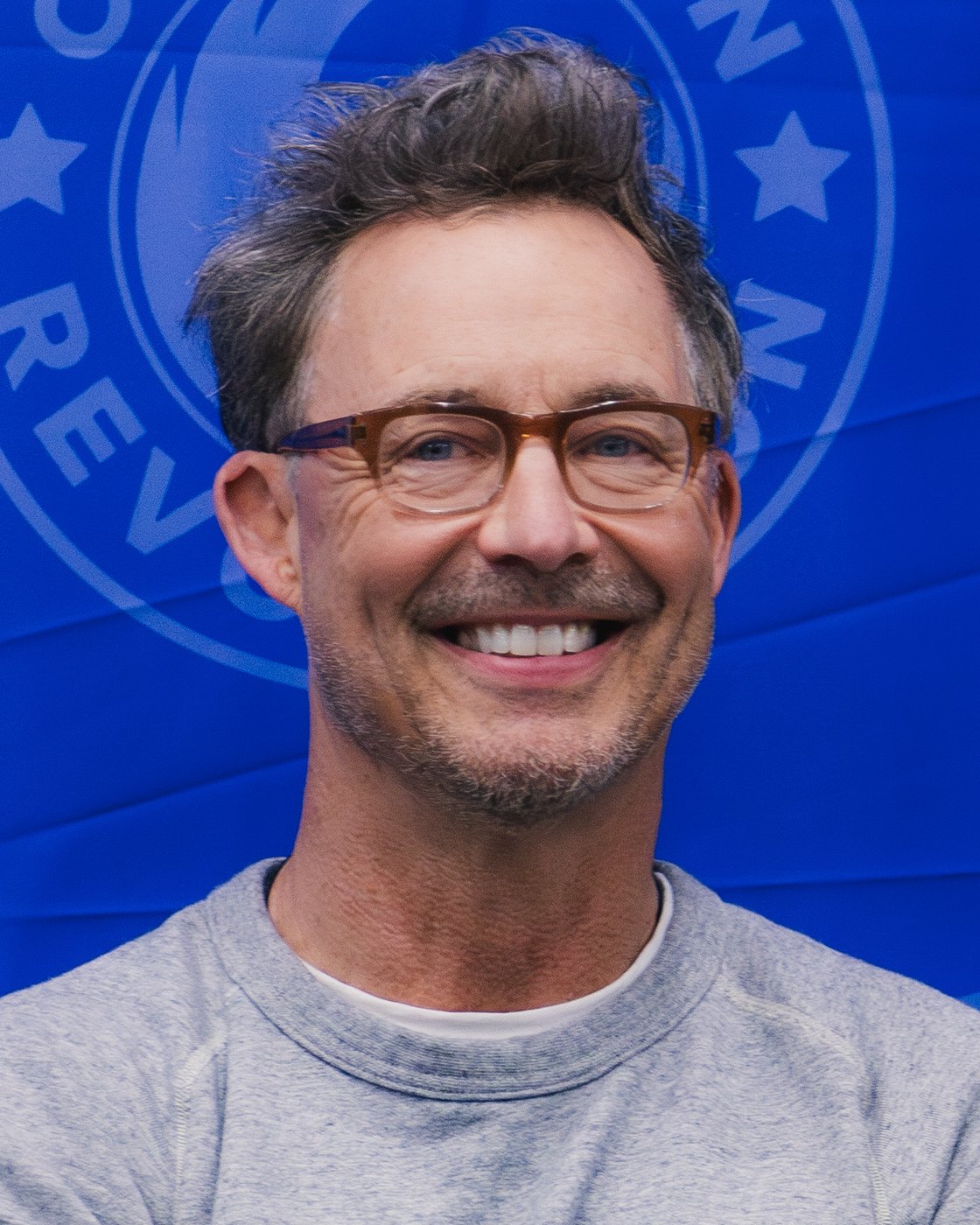 Tom Cavanagh — TV Flash editorial portrait