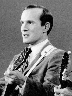 Tom Smothers — TV Flash editorial portrait