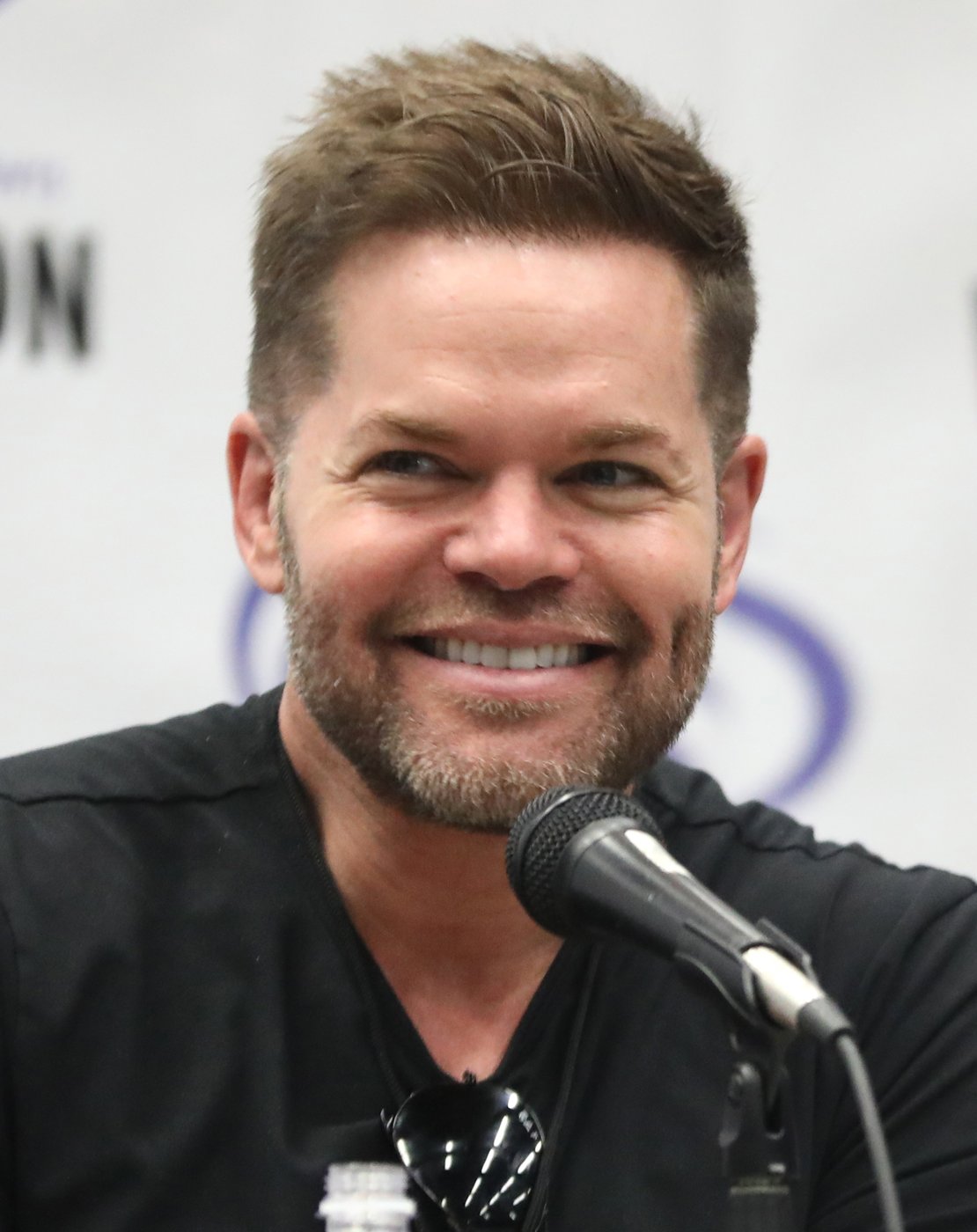Wes Chatham — TV Flash editorial portrait