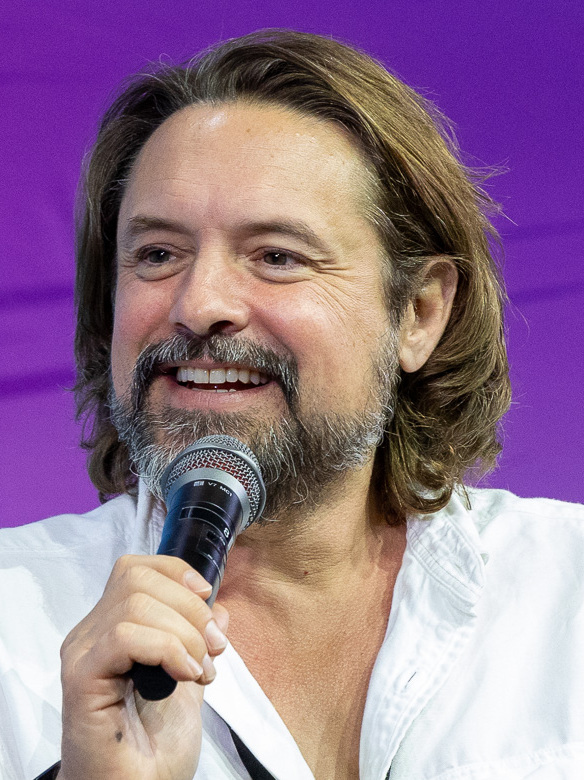 Will Friedle — TV Flash editorial portrait